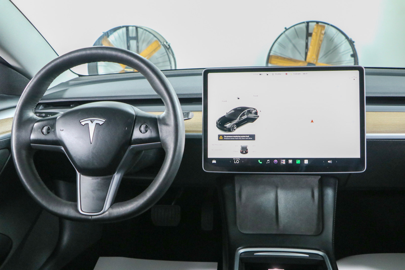 Used 2023 Tesla Model 3 Standard Range RWD image 16