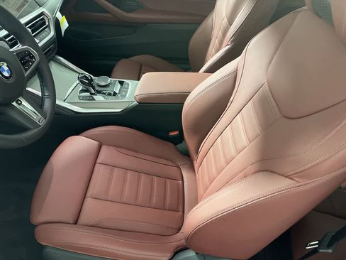 Certified 2022 BMW 430i xDrive Convertible w/ M Sport Package image 9