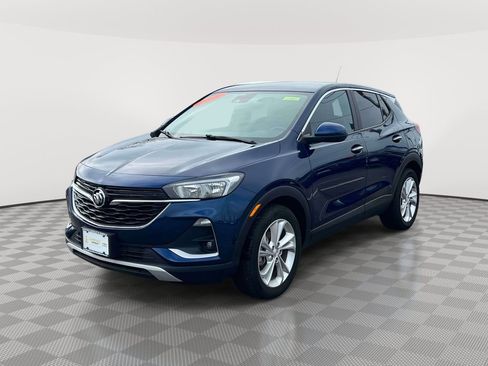 Used 2023 Buick Encore GX Preferred w/ Cold Weather Comfort Package image 3