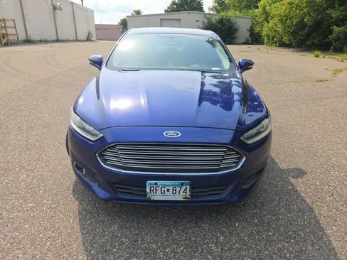 Used 2013 Ford Fusion SE FWD image 1