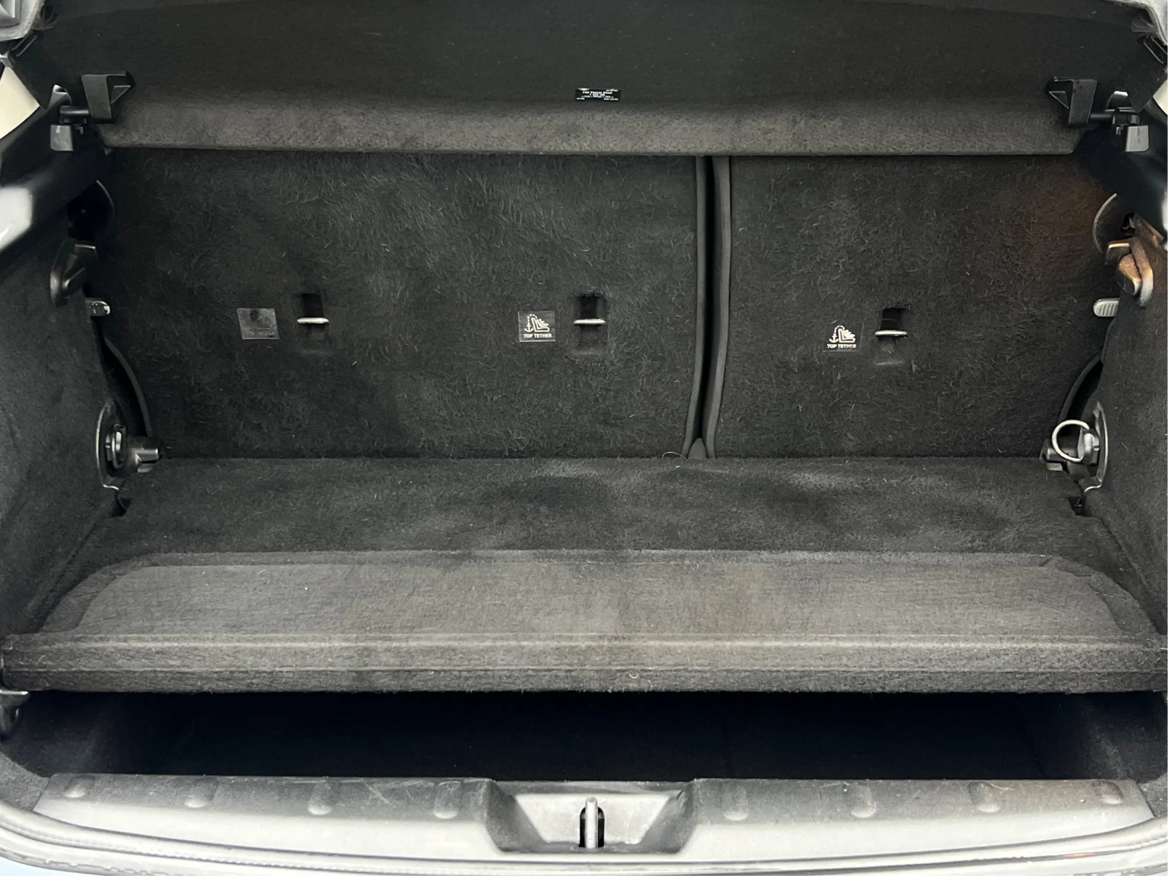 Used 2015 MINI Cooper 4-Door Hardtop FWD image 23