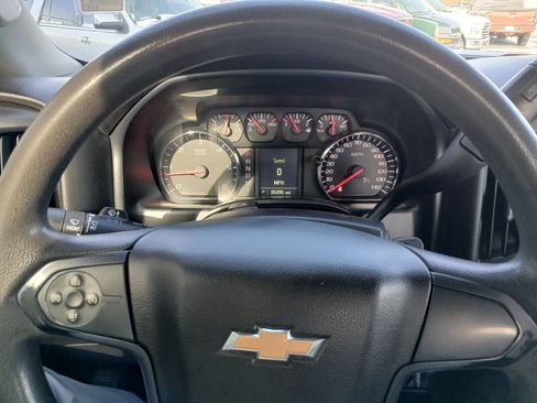 Used 2016 Chevrolet Silverado 2500 W/T w/ WT Convenience Package image 2