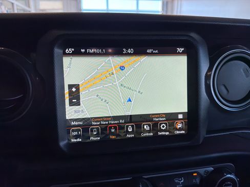 Used 2022 Jeep Wrangler Unlimited Sport image 28