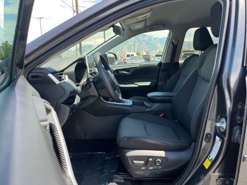 Used 2023 Toyota RAV4 XLE w/ XLE Grade Weather Package AWD/4WD image 11