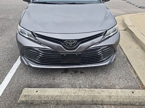 Used 2019 Toyota Camry LE w/ Phone Cable & Charge Package image 2
