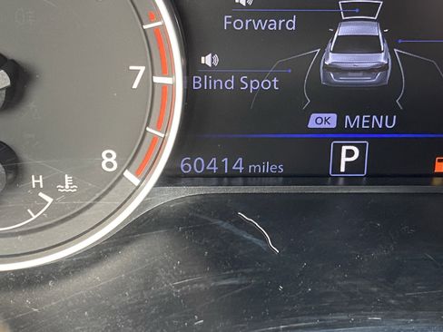 Used 2024 Nissan Altima 2.5 SV FWD image 29