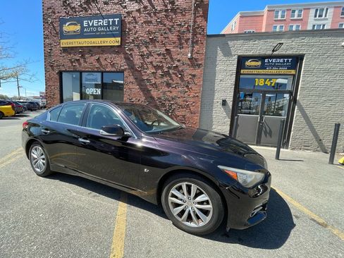 Used 2015 INFINITI Q50 Premium w/ Navigation Package AWD/4WD image 1