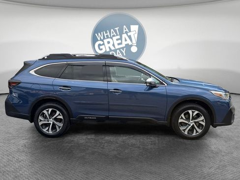 Used 2021 Subaru Outback Touring XT AWD/4WD image 2