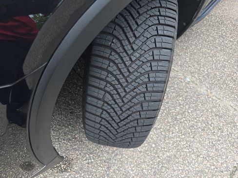 Used 2018 Chevrolet Traverse LT FWD image 34