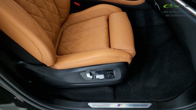 Used 2026 BMW X7 xDrive40i AWD/4WD image 36