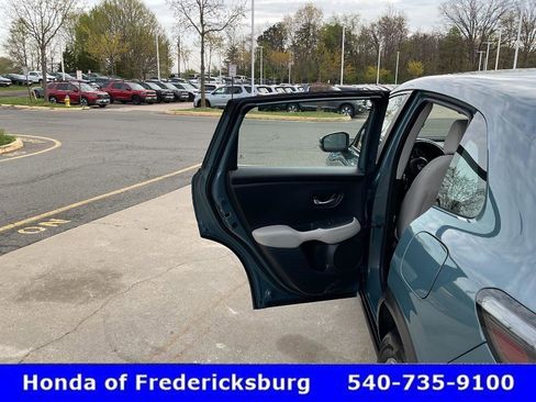 Used 2023 Honda HR-V LX image 16