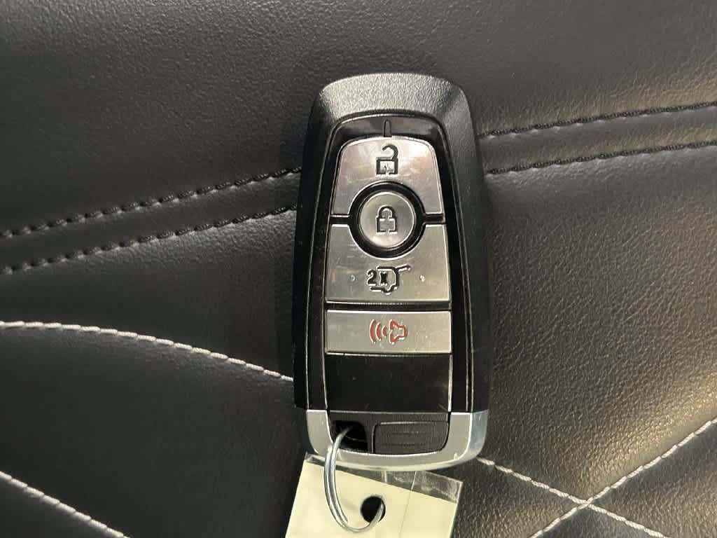 Used 2021 Ford Mustang Mach-E Select RWD image 21