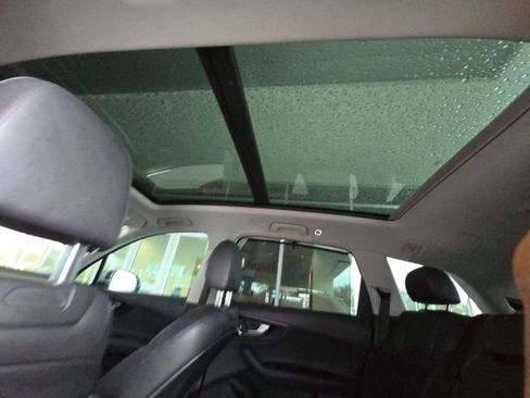 Used 2019 Audi Q7 3.0T Prestige image 16