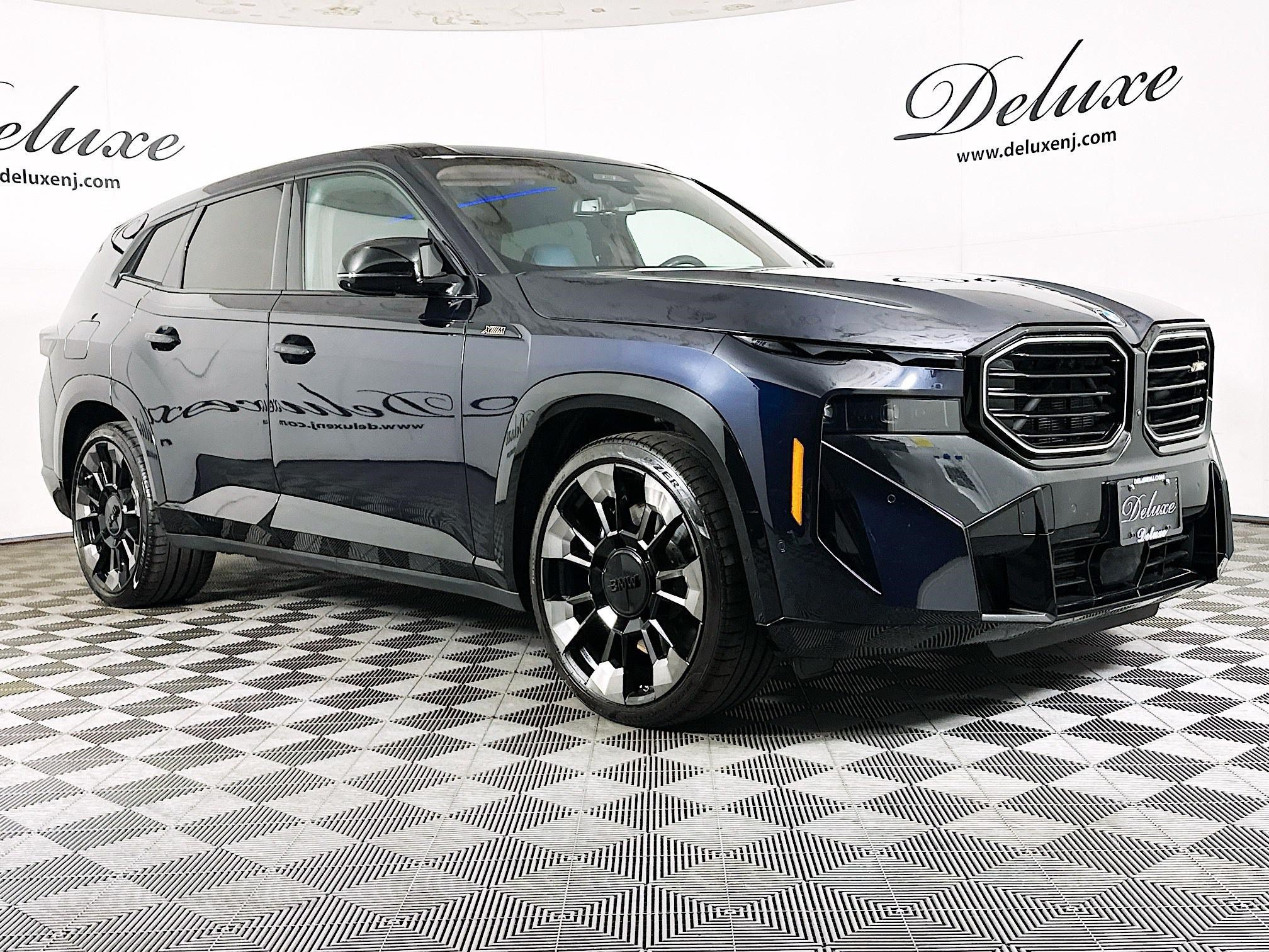 Used 2023 BMW XM AWD/4WD image 1