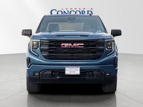 New 2026 GMC Sierra 1500 Elevation image 9