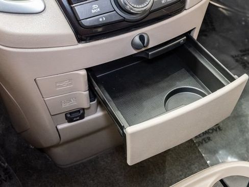 Used 2016 Honda Odyssey EX-L image 26