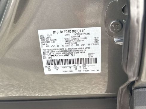 Used 2020 Ford Explorer XLT w/ Equipment Group 202A image 27