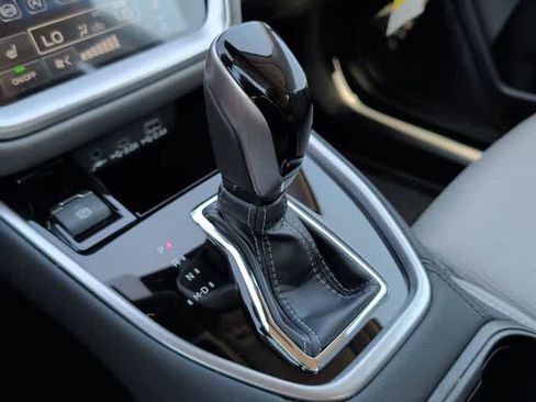 Used 2025 Subaru Legacy Premium image 31