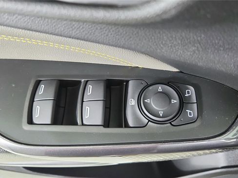 New 2026 Chevrolet Trax ACTIV FWD image 10