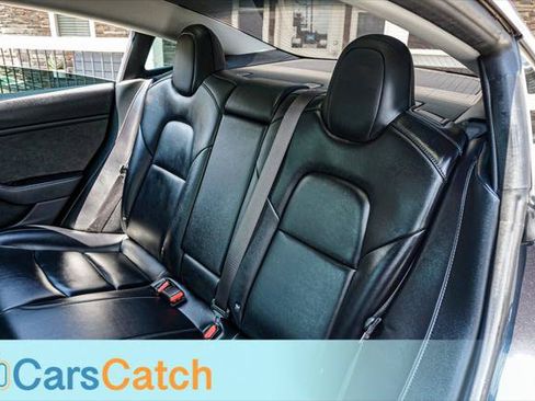 Used 2018 Tesla Model 3 Long Range RWD image 32