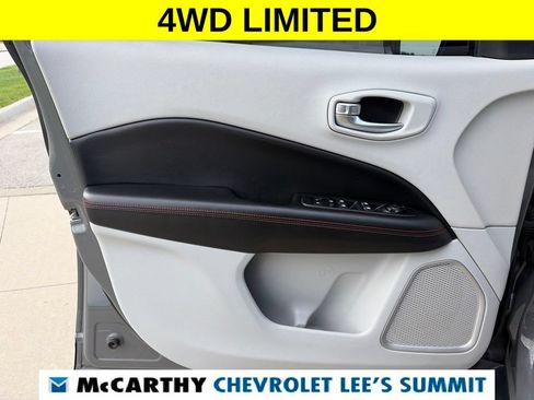 Used 2020 Jeep Compass Limited AWD/4WD image 40