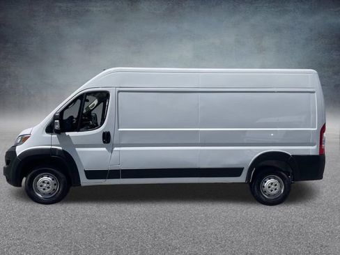 Used 2023 RAM ProMaster 2500 FWD image 11