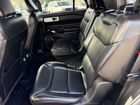 Used 2023 Ford Explorer ST w/ Equipment Group 401A image 11