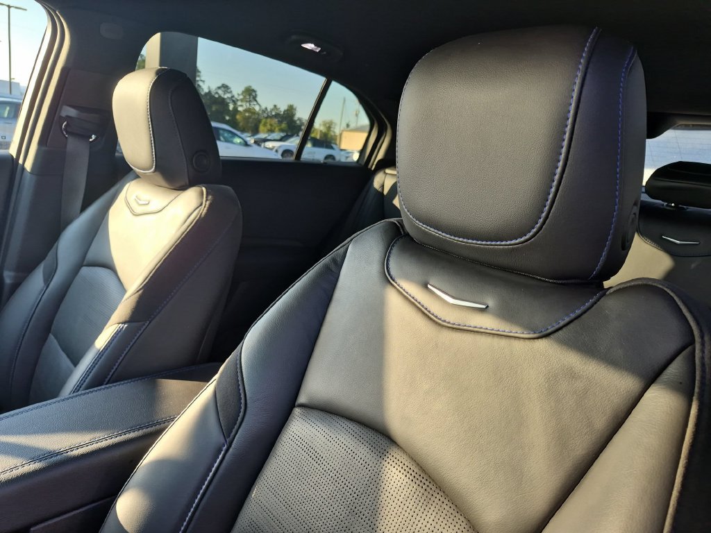 Certified 2024 Cadillac XT4 Sport FWD image 13