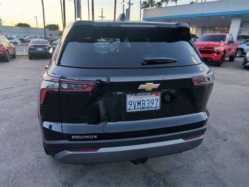 Used 2026 Chevrolet Equinox LT image 7