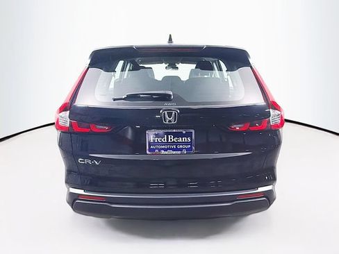 Used 2023 Honda CR-V LX image 8