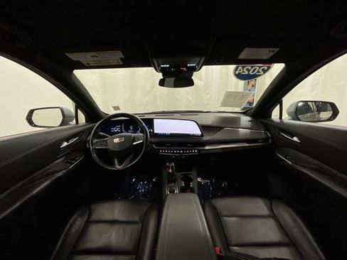 Used 2024 Cadillac XT4 Premium Luxury AWD/4WD image 16
