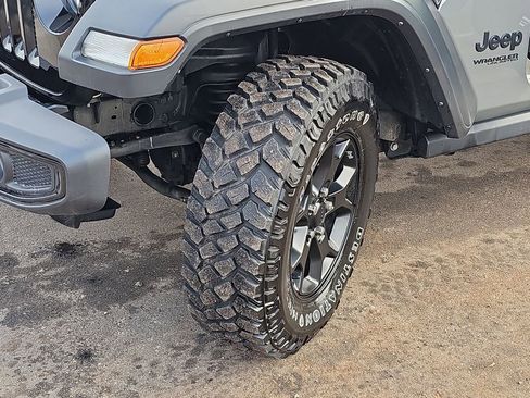 Used 2022 Jeep Wrangler Unlimited Sport image 37