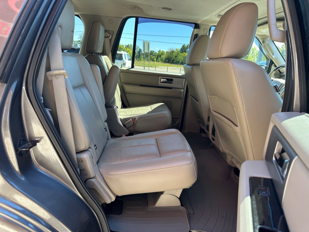 Used 2014 Ford Expedition Limited w/ Equipment Group 301A RWD image 36