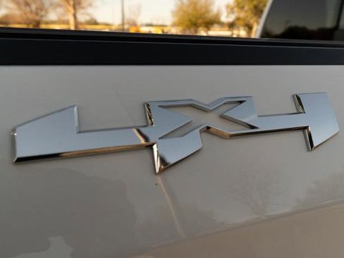 Used 2023 GMC Sierra 1500 SLT w/ SLT Premium Package image 50