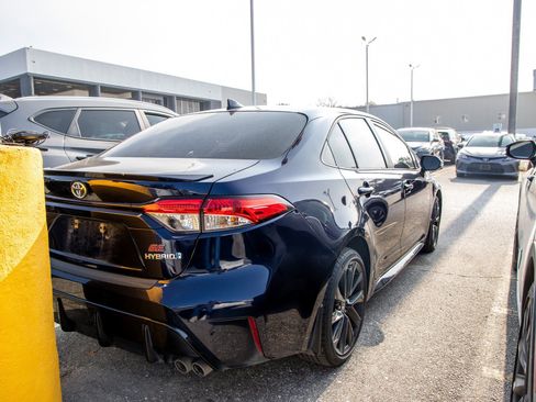 Used 2024 Toyota Corolla SE image 8