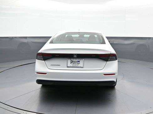 Certified 2023 Honda Accord EX image 7