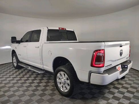 Used 2023 RAM 2500 Laramie AWD/4WD image 3