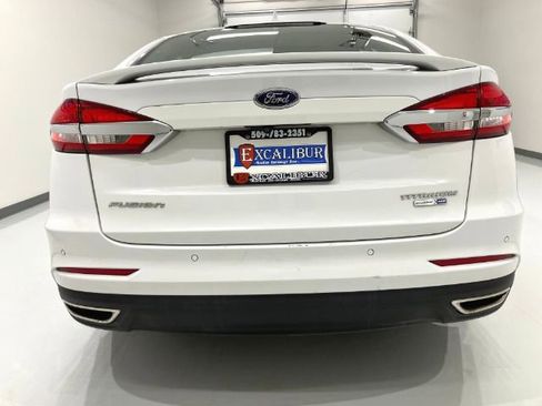 Used 2020 Ford Fusion Titanium AWD/4WD image 19