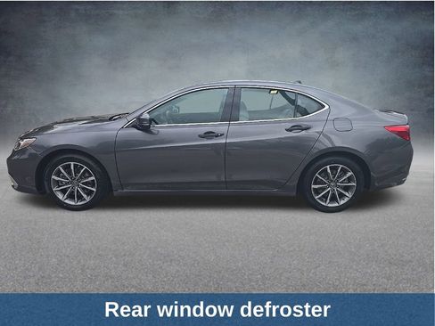 Used 2020 Acura TLX image 9