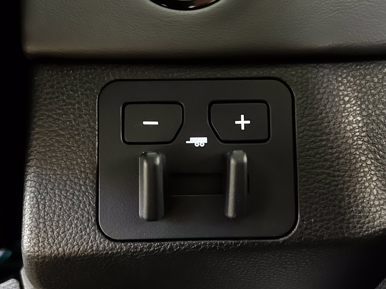 New 2026 Toyota Tundra Capstone AWD/4WD image 19