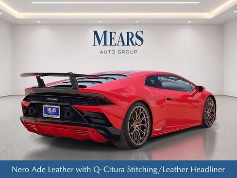 Used 2023 Lamborghini Huracan EVO AWD/4WD image 6