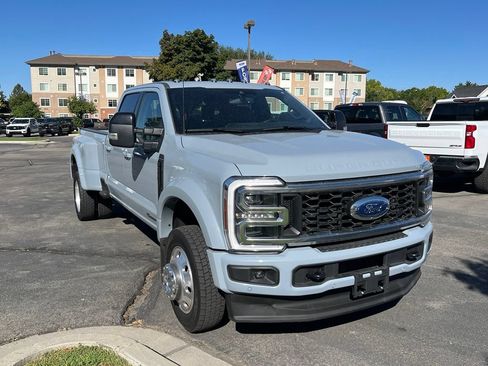 Used 2026 Ford F450 Platinum AWD/4WD image 5