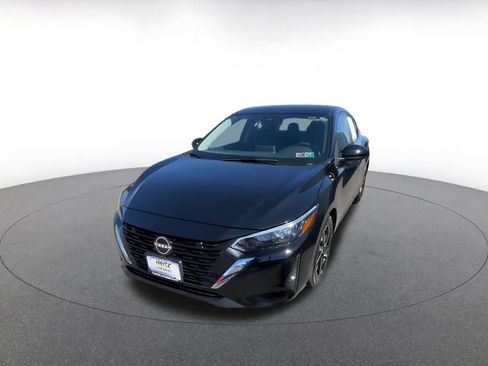 Used 2025 Nissan Sentra SV image 6