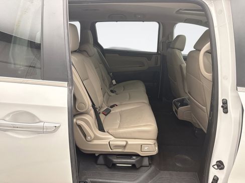 Used 2023 Honda Odyssey EX-L image 18