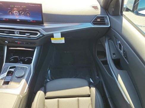 Used 2024 BMW 330i xDrive Sedan image 15