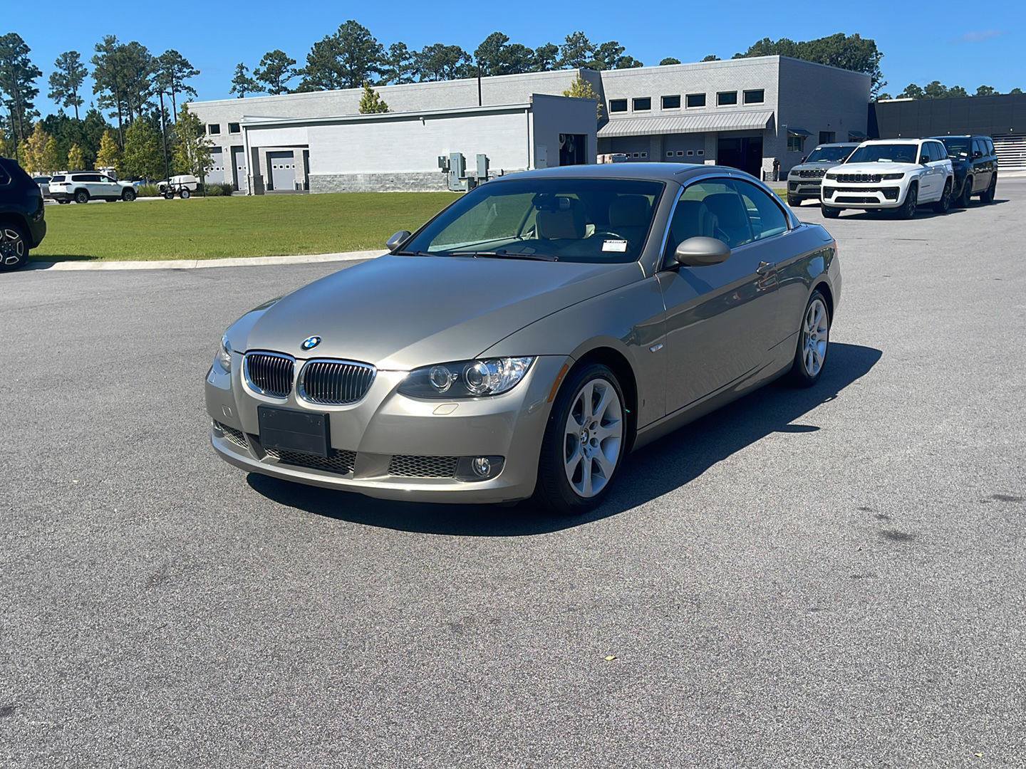 Used 2008 BMW 335i Convertible RWD image 3