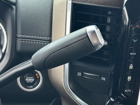 Used 2022 RAM 3500 Laramie image 21