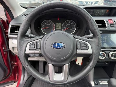 Used 2018 Subaru Forester 2.5i Premium w/ All-Weather Package AWD/4WD image 15