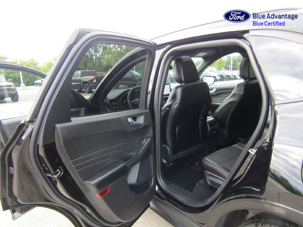 Certified 2024 Ford Escape ST-Line AWD/4WD image 26
