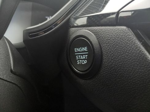 Used 2025 Ford Escape ST-Line image 24